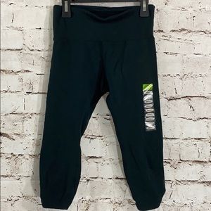 Earth yoga women’s leggings size S